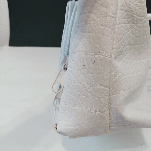 Koltov Collection White Double Handle Handbag NWT - Picture 5 of 10